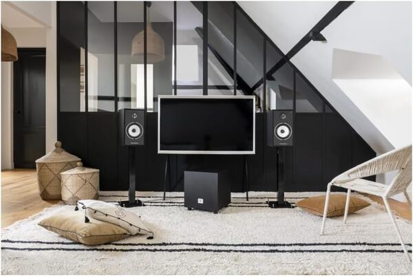 Triangle- Enceintes Actives BOREA BR03 Connect - Enceintes Bibliothèque Bluetooth avec Amplificateur 2X 60W - Audio HD - Entrées Phono/Platine TV Arc & USB - 206 x 360 x 314 mm - Noir (Paire)