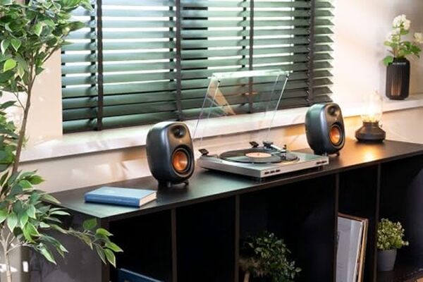 Découvrez notre test des enceintes Audizio RS80 : évaluation complète de leur puissance, polyvalence et qualité sonore pour un choix éclairé.