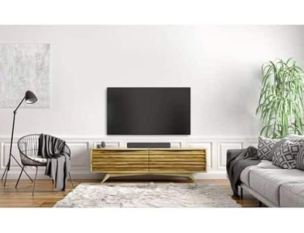 Découvrez notre test détaillé de la barre de son Denon Home Sound Bar 550 : performances audio avec Dolby Atmos et design compact pour une expérience immersive.